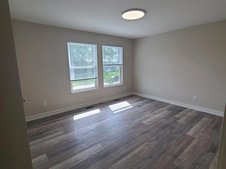 1357 Lofton Way — Photo 16