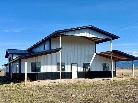 2nd image of 2397 Lower Valley Rd