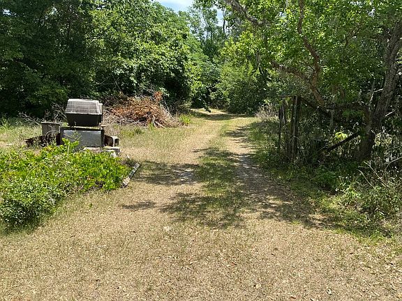 5th image of 4011 Allen Rd