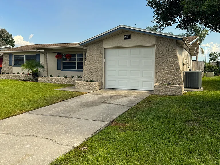 5714 Chipper Dr — Photo 6