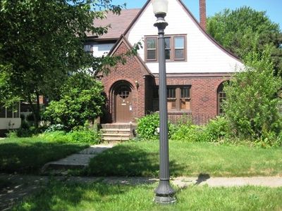 468 Sunset View Dr, Akron, OH, 44320