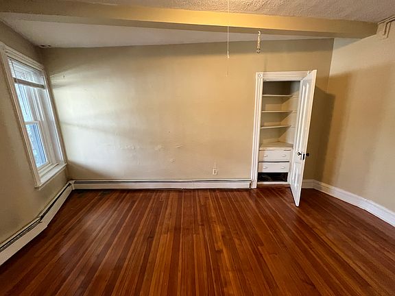 5th image of 1 Playstead Rd #5