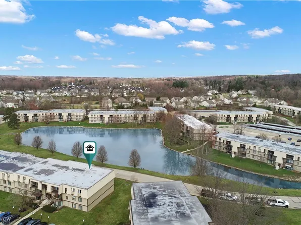 9731 Sunrise Blvd Unit M36, North Royalton, OH 44133