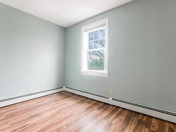 4th image of 136 Almy St #3