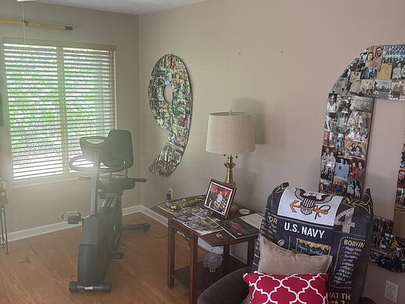 2nd image of 7662 Briarstone Ln