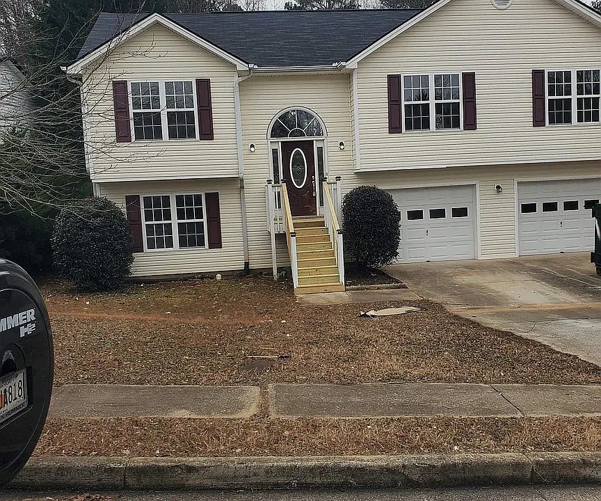 1st image of 285 Ashland Manor Dr