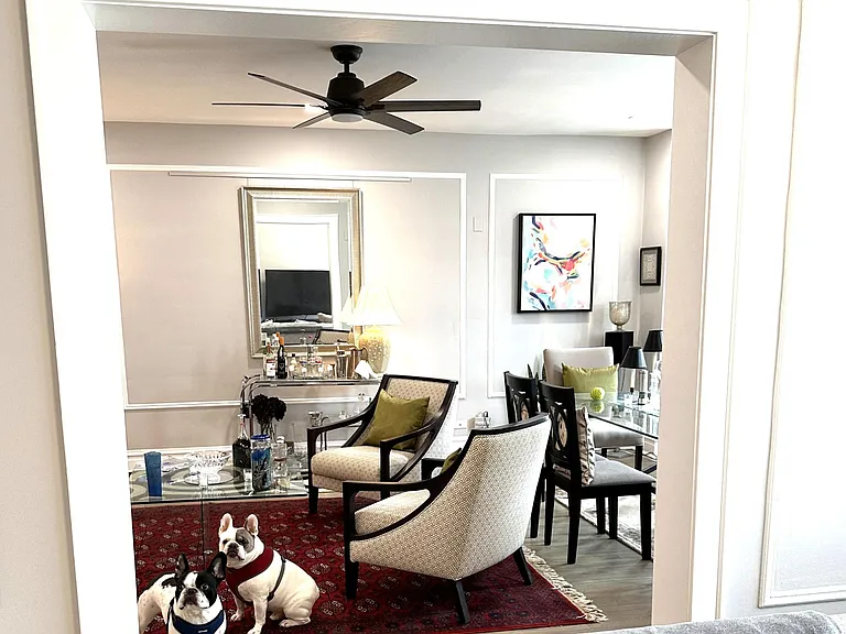 1354 W Carmen Ave #1F — Photo 15