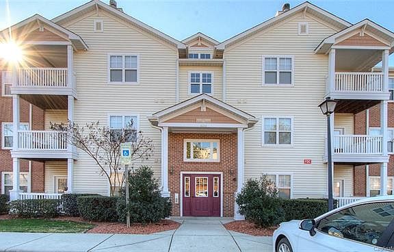2nd image of 11222 Hyde Pointe Ct