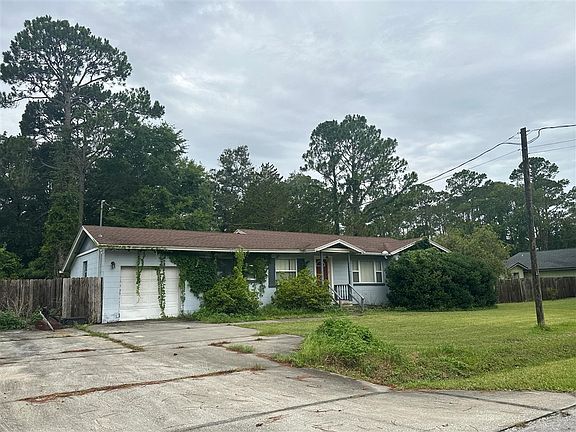 2nd image of 6445 Pine Cir W