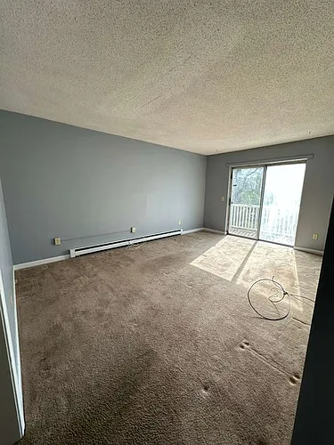 176 Lincoln St Photo 1