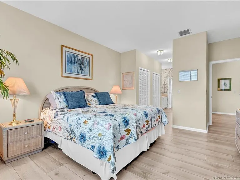 2560 NW Seagrass Dr #6B — Photo 16