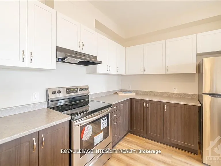 2014 Leinster Cir — Photo 10