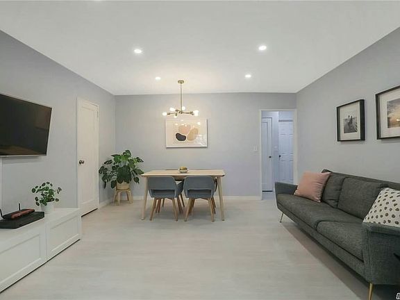 3rd image of 60-41 Marathon Pkwy #1-LL