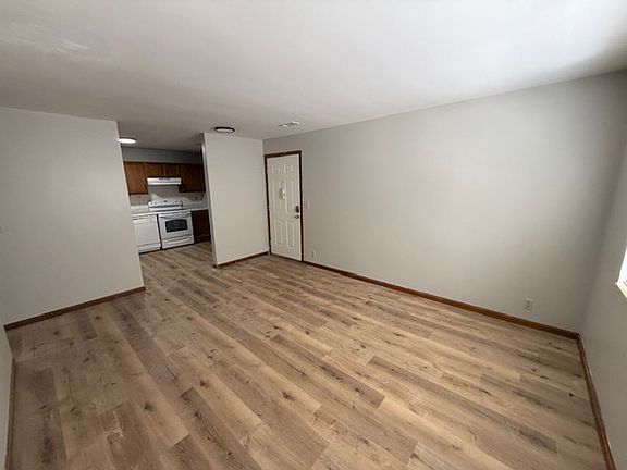 4th image of 1214 Vattier St #3