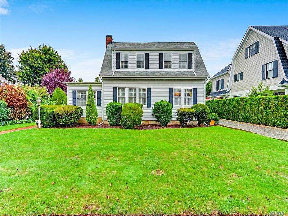 1 Cedar Pl, Garden City, NY 11530 Zillow