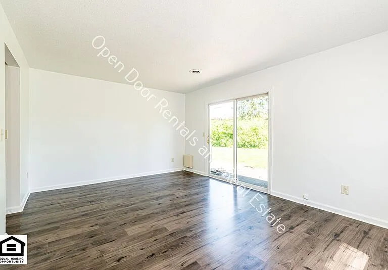5007 Vermont Ln — Photo 7