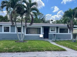 17721 NW 14th Pl, Miami Gardens, FL 33169