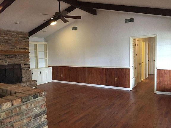 2nd image of 9409 Little River Dr