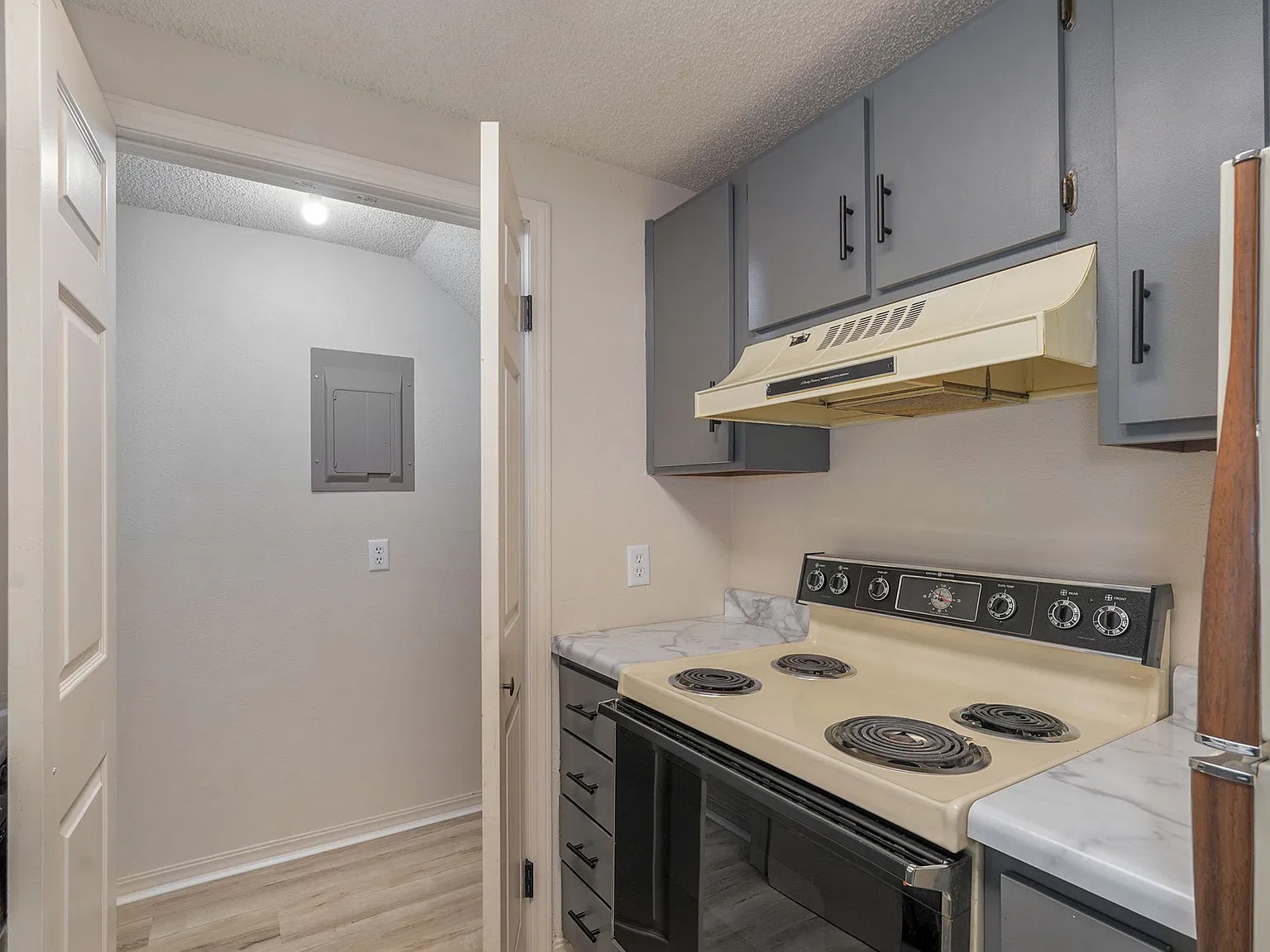 Studio, 575 sqft, $650 — Photo 1