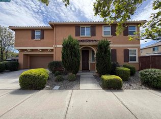 2459 Chuck Hammond Dr, Fairfield, CA 94533