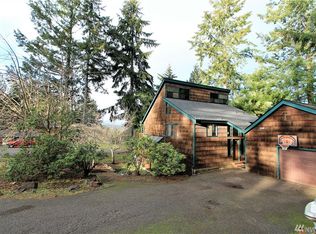 580 E Twanoh Falls Dr, Belfair, WA 98528