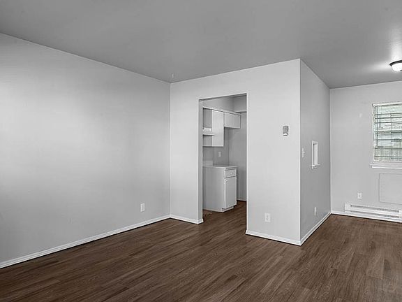 2nd image of 1426 NW 25th St #1