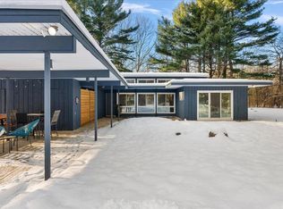 18830 77th St, South Haven, MI 49090