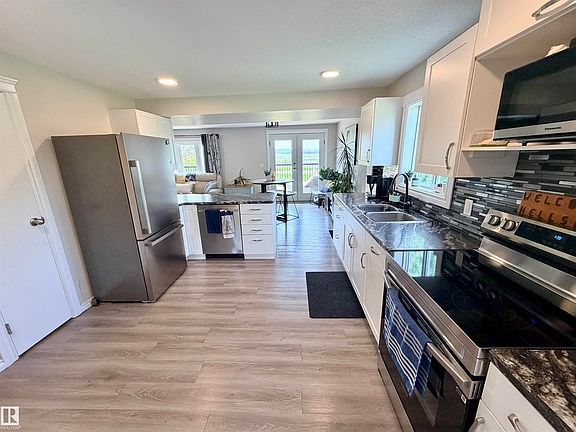 3rd image of 58571 Range Road 90