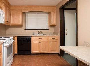 124 Highland St UNIT D, Manchester, CT 06040