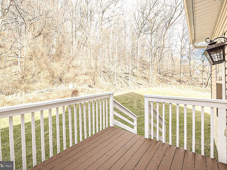 171 Madison Way — Photo 11