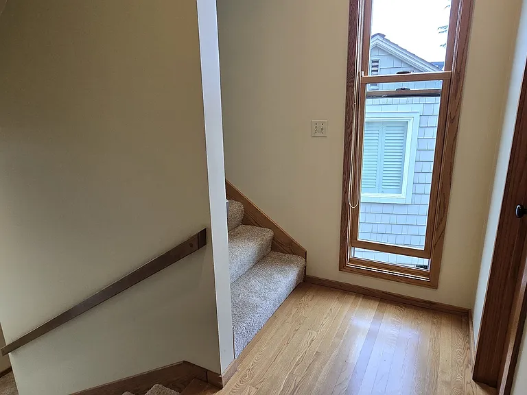 3033 W Viewmont Way W — Photo 18