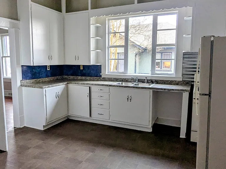936 W Front St — Photo 5