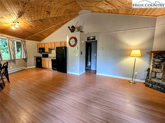 2nd image of 117 Beechwood Lane