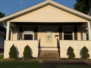 1424 N 6th St, Springfield, IL 62702