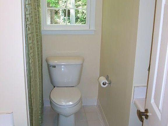3rd image of 1295 Seven Springs Cir