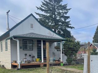 31 Sheldon Ave, Falls City, OR 97344