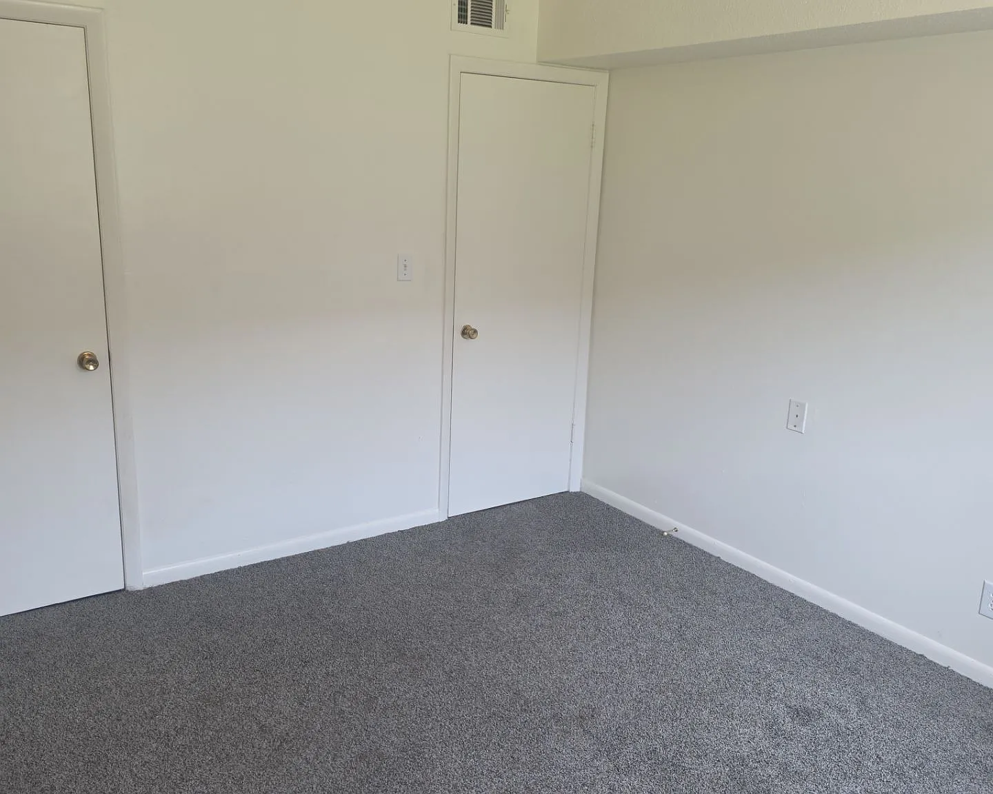 802 Ruth Ann Drive - 3A — Photo 2