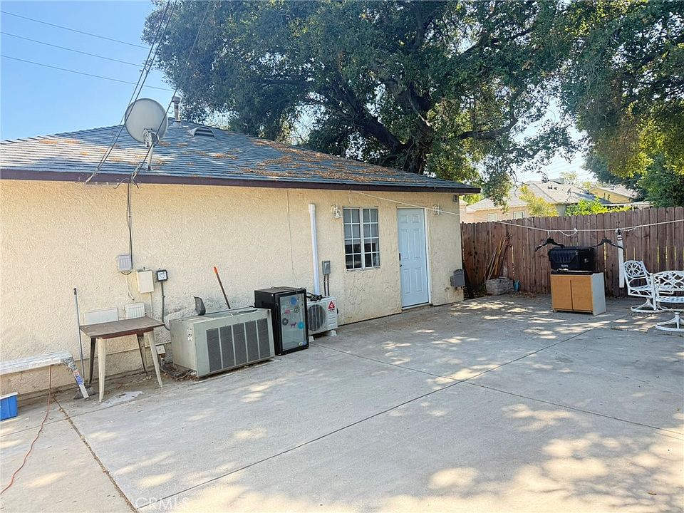 1st image of 251 E Colorado Blvd #251