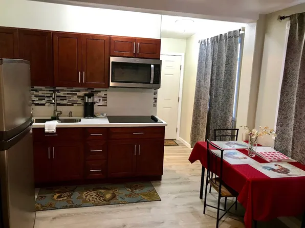 (undisclosed Address), Pearl City, HI 96782