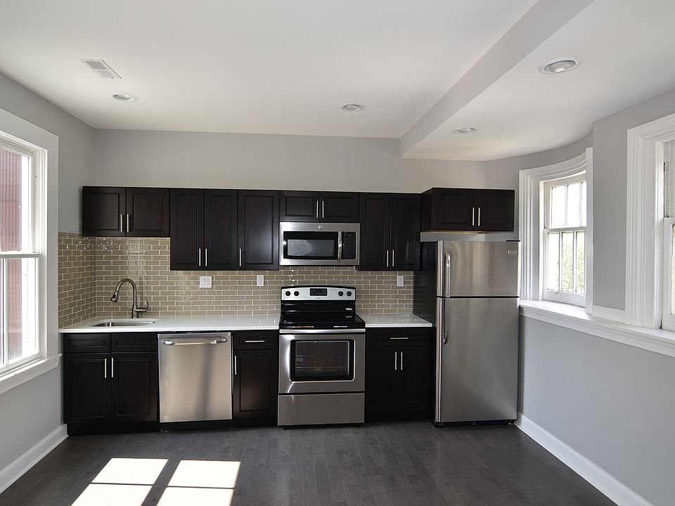 1st image of 4100 Parkside Ave #B4