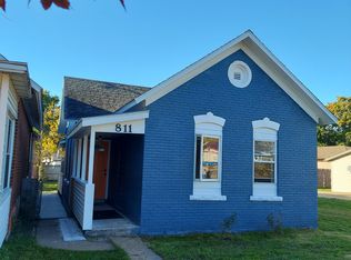 811 E 11th St, Winona, MN 55987