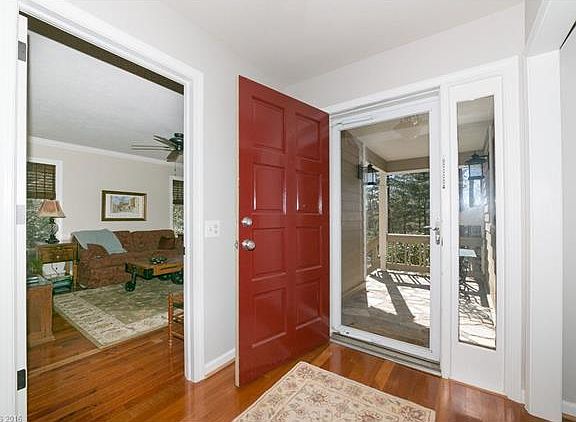 3rd image of 49 Nandina Ln