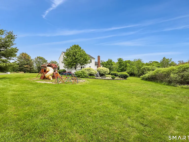 16 Early View Ln — Photo 3