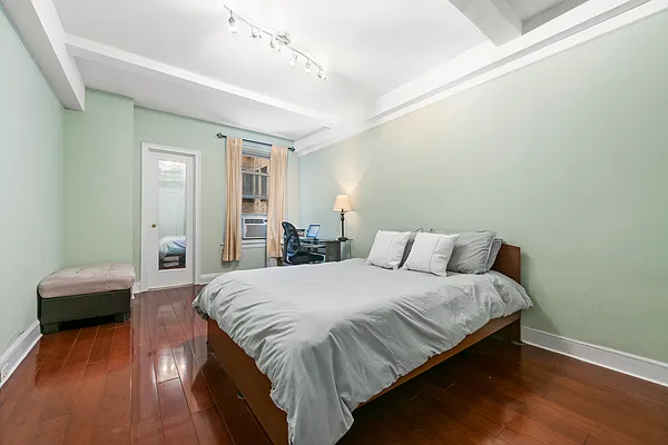 Sold by Douglas Elliman | media 6