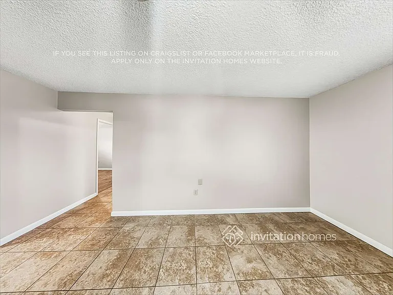 4040 Lehman Ct — Photo 4