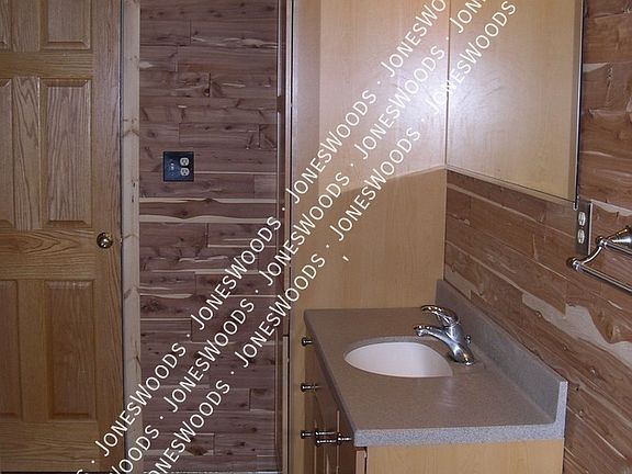 4th image of 1633 Leaird Dr #A
