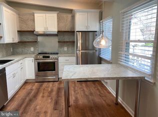 4031 Taylor Dr, Fairfax, VA 22032