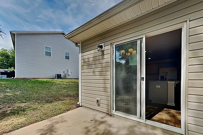 302 Crooked Pine Ct — Photo 20