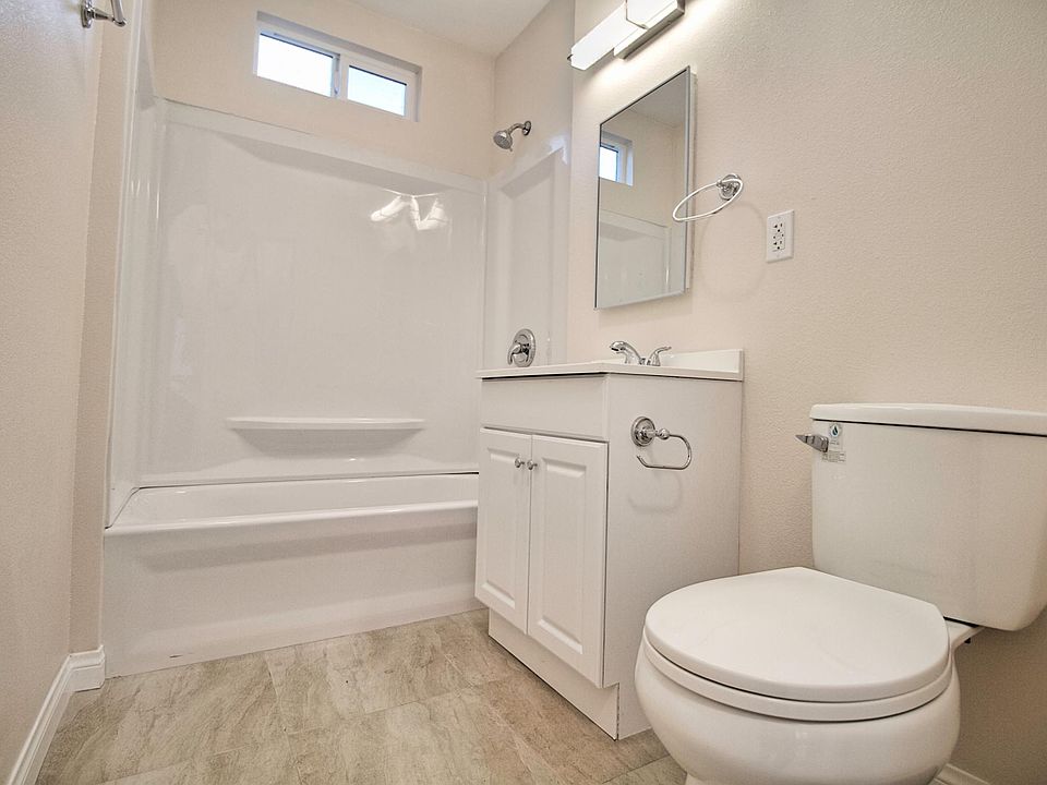 1st image of 2730 Willow Pl #A
