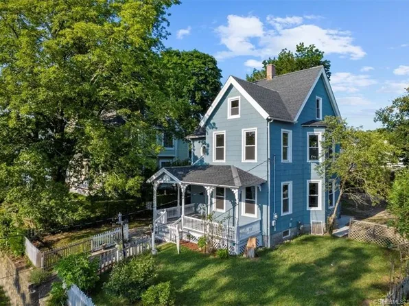 14 Clinton Street, Waterbury, CT 06710